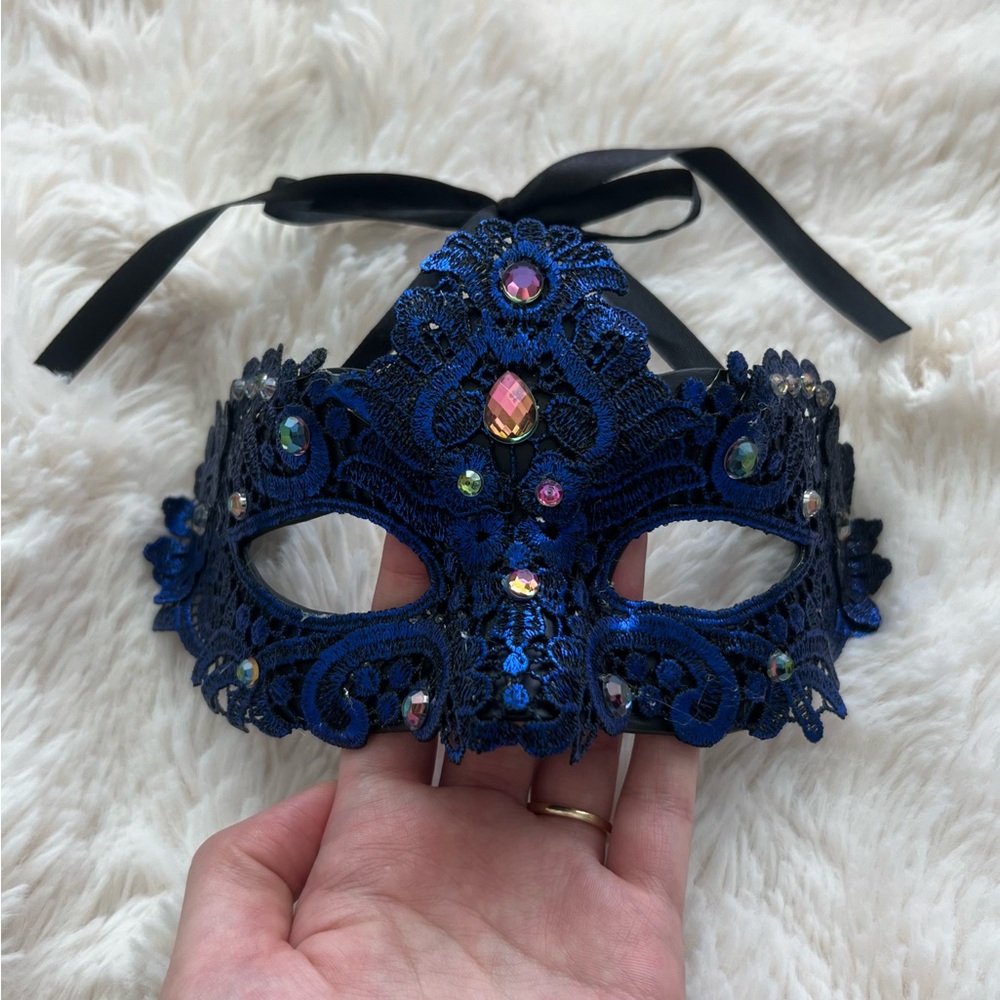Elegant Blue Lace Masquerade Mask 💙